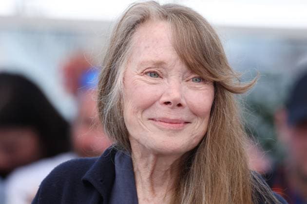 Cannes - Die My Love Photocall Sissy Spacek posing during the Die My Love photocall at the 78th annual Cannes Film Festival at Palais des Festivals on May 18, 2025 in Cannes, France. Photo by Jerome Domine ABACAPRESS.COM Cannes France  Copyright: xDominexJerome ABACAx