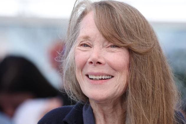 Cannes - Die My Love Photocall Sissy Spacek posing during the Die My Love photocall at the 78th annual Cannes Film Festival at Palais des Festivals on May 18, 2025 in Cannes, France. Photo by Jerome Domine ABACAPRESS.COM Cannes France  Copyright: xDominexJerome ABACAx