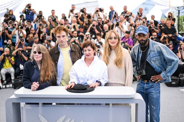 Cannes Die My Love Photocall AM Sissy Spacek, Robert Pattinson, Lynne Ramsay, Jennifer Lawrence and LaKeith Stanfield attending the Die My Love Photocall in Cannes, France on May 18, 2025 as part of the 78th Cannes Film Festival. Photo by Aurore Marechal ABACAPRESS.COM Cannes France  Copyright: xMarechalxAurore ABACAx