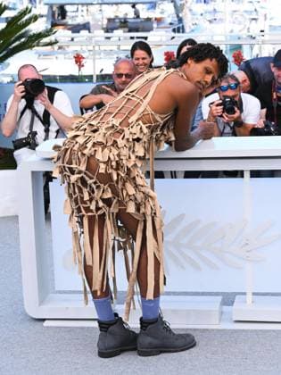 Internationale Filmfestspiele von Cannes, O Riso e a Faca Photocall Cannes, 78th Cannes Film Festival 2025 - day 6 - Photocall of the film O Riso EA Faca (Rest Alone in the Storm). Cannes, 78th Cannes Film Festival 2025 - day 6 - Photocall of the film O Riso EA Faca (Rest Alone in the Storm). In the Photo: Jonathan Guilherme Cannes France France  Copyright: xIPA ABACAx