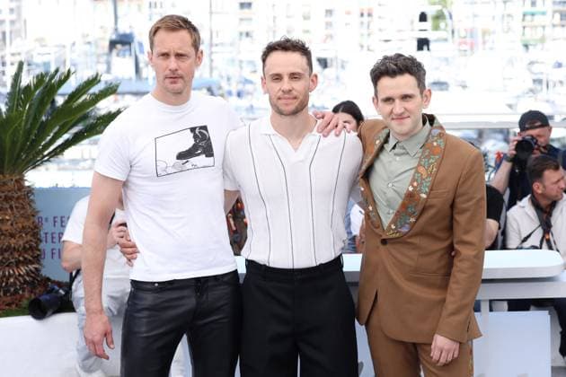 Cannes - Pillion Photocall Alexander Skarsgard, Harry Lighton and Harry Melling posing during the Pillion photocall at the 78th annual Cannes Film Festival at Palais des Festivals on May 18, 2025 in Cannes, France. Photo by Jerome Domine ABACAPRESS.COM Cannes France  Copyright: xDominexJerome ABACAx