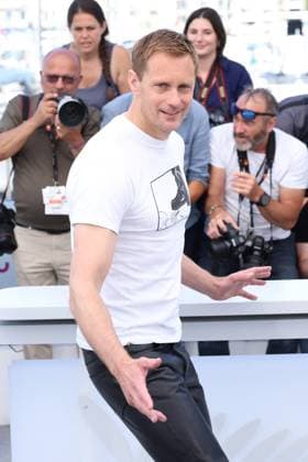 Cannes - Pillion Photocall Alexander Skarsgard posing during the Pillion photocall at the 78th annual Cannes Film Festival at Palais des Festivals on May 18, 2025 in Cannes, France. Photo by Jerome Domine ABACAPRESS.COM Cannes France  Copyright: xDominexJerome ABACAx