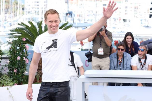 Cannes - Pillion Photocall Alexander Skarsgard posing during the Pillion photocall at the 78th annual Cannes Film Festival at Palais des Festivals on May 18, 2025 in Cannes, France. Photo by Jerome Domine ABACAPRESS.COM Cannes France  Copyright: xDominexJerome ABACAx