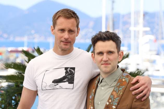 78eme Festival International du Film de Cannes Photocall du film Pillion 78th Cannes Film Festival Photocall with cast of the film Pillion Alexander Skarsgard and Harry Melling 444565 2025 05 18 Cannes France  Copyright: xIsabellexVautierx xStarfacex STAR_444565_005