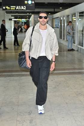 Cannes Tahar Rahim At Nice Airport JR Tahar Rahim arriving at Nice airport ahead 78th Cannes Film Festival in Nice, France on May, 18, 2025. Photo by Julien Reynaud APS-Medias ABACAPRESS.COM Nice France  Copyright: xReynaudxJulien APS-Medias ABACAx