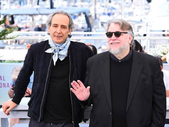 Internationale Filmfestspiele von Cannes, La lecon de musique Photocall Cannes, 78th Cannes Film Festival 2025 - day 6 - Photocall of the film La Leçon De Musique Alexandre Desplat & Guillermo Del Toro Cannes, 78th Cannes Film Festival 2025 - day 6 - Photocall of the film La Leçon De Musique Alexandre Desplat & Guillermo Del Toro . In the photo Alexandre Desplat & Guillermo Del Toro Cannes France France  Copyright: xIPA ABACAx