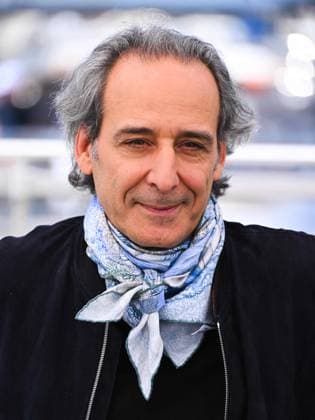 Internationale Filmfestspiele von Cannes, La lecon de musique Photocall Cannes, 78th Cannes Film Festival 2025 - day 6 - Photocall of the film La Leçon De Musique Alexandre Desplat & Guillermo Del Toro Cannes, 78th Cannes Film Festival 2025 - day 6 - Photocall of the film La Leçon De Musique Alexandre Desplat & Guillermo Del Toro . In the photo Alexandre Desplat Cannes France France  Copyright: xIPA ABACAx