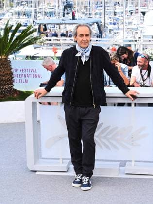 Internationale Filmfestspiele von Cannes, La lecon de musique Photocall Cannes, 78th Cannes Film Festival 2025 - day 6 - Photocall of the film La Leçon De Musique Alexandre Desplat & Guillermo Del Toro Cannes, 78th Cannes Film Festival 2025 - day 6 - Photocall of the film La Leçon De Musique Alexandre Desplat & Guillermo Del Toro . In the photo Alexandre Desplat Cannes France France  Copyright: xIPA ABACAx