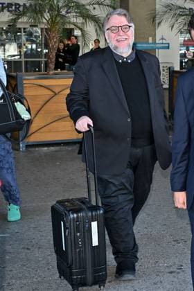 Cannes Guillermo del Toro At Nice Airport JR Guillermo del Toro arriving at Nice airport ahead 78th Cannes Film Festival in Nice, France on May, 18, 2025. Photo by Julien Reynaud APS-Medias ABACAPRESS.COM Nice France  Copyright: xReynaudxJulien APS-Medias ABACAx