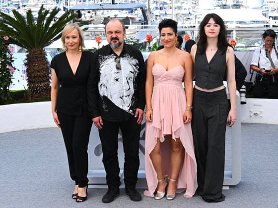 Cannes, France, France: Cannes, 78th Cannes Film Festival 2025 - day 6 - Photocall of the film Mama . Pictured: Dominika Bednarczyk, Arkadiusz Jakubik, Or Sinai and Kasia Katarzyna Lubik Cannes France  - ZUMAp169 20250518_zea_p169_700 Copyright: xAlbertoxTerenghix
