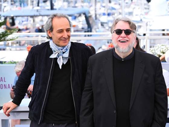 Cannes, France, France: Cannes, 78th Cannes Film Festival 2025 - day 6 - Photocall of the film La Lecon De Musique Alexandre Desplat & Guillermo Del Toro . In the photo Alexandre Desplat & Guillermo Del Toro Cannes France  - ZUMAp169 20250518_zea_p169_798 Copyright: xAlbertoxTerenghix