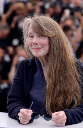 Die My Love photocall at the 78th Cannes International Film Festival Sissy Spacek au photocall de Die My Love lors du 78ème Festival International du Film de Cannes, au Palais des Festivals à Cannes, France, le 18 mai 2025 Jacovides Moreau Bestimage Die my love photocall at the 78th annual Cannes Film Festival at Palais des Festivals in Cannes, France, on May 18, 2025 Cannes France  Copyright: xJACOVIDES-MOREAUx xBESTIMAGExJACOVIDES-MOREAUx xBESTIMAGEx