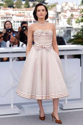 Zoey Deutch at the photocall for the feature film Nouvelle Vague New Wave at the Festival de Cannes 2025 78 Cannes International Film Festival at the Palais des Festivals Cannes, 18 05 2025 Foto:xD.xBedrosianx xFuturexImagex nouvelle_5524
