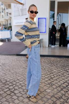 Cannes Romee Strijd leaves Hotel Martinez MP Romee Strijd leaves Hotel Martinez ahead the 78th annual Cannes Film Festival on May 18, 2025 in Cannes, France. Photo by Marco Piovanotto ABACAPRESS.COM  Copyright: xPiovanottoxMarco ABACAx