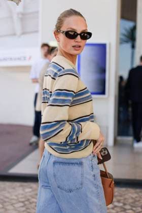 Cannes Romee Strijd leaves Hotel Martinez MP Romee Strijd leaves Hotel Martinez ahead the 78th annual Cannes Film Festival on May 18, 2025 in Cannes, France. Photo by Marco Piovanotto ABACAPRESS.COM  Copyright: xPiovanottoxMarco ABACAx