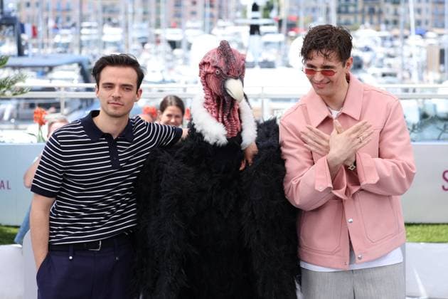 Cannes - I Love Peru Photocall Hugo David, El Condor and Raphael Quenard posing during the I Love Peru photocall at the 78th annual Cannes Film Festival at Palais des Festivals on May 18, 2025 in Cannes, France. Photo by Jerome Domine ABACAPRESS.COM Cannes France  Copyright: xDominexJerome ABACAx