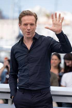 Photocall de Orwell 2 2 5 lors du 78ème Festival International du Film de Cannes Damian Lewis au photocall de Orwell 2 2 5 lors du 78ème Festival International du Film de Cannes, au Palais des Festivals à Cannes, France, le 18 mai 2025 Jacovides Moreau Bestimage Orwell 2 2 5 photocall at the 78th annual Cannes Film Festival at Palais des Festivals in Cannes, France, on May 18, 2025 Cannes France  Copyright: xJACOVIDES-MOREAUx xBESTIMAGExJACOVIDES-MOREAUx xBESTIMAGEx