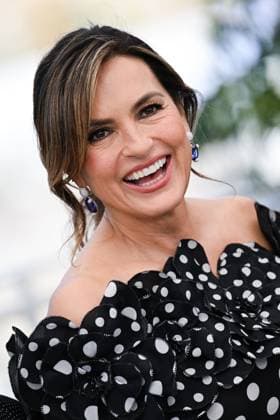 78eme Festival International du Film de Cannes Photocall du film My mom Jayne a film by Mariska Hargitay Festival de Cannes 2025 photocall My mom Jayne Mariska Hargitay 444582 2025 05 18 Cannes France  Copyright: xLionelxGuericolas MPPx STAR_444582_005