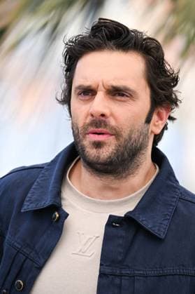 78eme Festival International du Film de Cannes Photocall du film Le Roi Soleil Festival de Cannes 2025 photocall LE ROI SOLEIL Pio Marmai 444585 2025 05 18 Cannes France  Copyright: xLionelxGuericolas MPPx STAR_444585_017