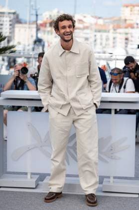 New Wave photocall at the 78th annual Cannes Film Festival Aubry Dullin au photocall de Nouvelle Vague lors du 78ème Festival International du Film de Cannes, au Palais des Festivals à Cannes, France, le 18 mai 2025 Jacovides Moreau Bestimage New Wave photocall at the 78th annual Cannes Film Festival at Palais des Festivals in Cannes, France, on May 18, 2025 Cannes France  Copyright: xJACOVIDES-MOREAUx xBESTIMAGExJACOVIDES-MOREAUx xBESTIMAGEx