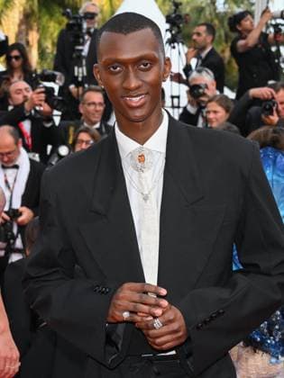 Cannes, 78th Cannes Film Festival 2025 - evening 6 - Red Carpet of the film The Phoenician Scheme Cannes, 78th Cannes Film Festival 2025 - Evening 6 - Red Carpet of the Film THE PHOENICIAN SCHEME In the photo: Alioune Badara Fall Cannes France  Copyright: xIPA ABACAx