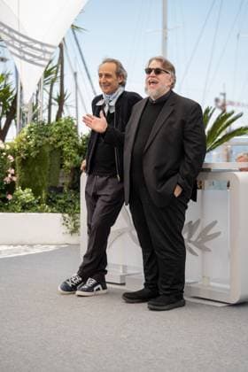 La Lecon De Musique Alexandre Desplat & Guillermo Del Toro Photocall - The 78th Annual Cannes Film Festival Alexandre Desplat and Guillermo del Toro pose during the La Lecon De Musique Alexandre Desplat & Guillermo Del Toro photocall at the 78th annual Cannes Film Festival at Palais des Festivals in Cannes, France, on May 18, 2025. Cannes France  Copyright: xLucaxCarlinox originalFilename: carlino-notitle250518_npHDy.jpg