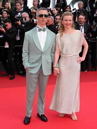 Cannes, 78th Cannes Film Festival 2025 - evening 6 - Red Carpet of the film The Phoenician Scheme Cannes, 78th Cannes Film Festival 2025 - evening 6 - Red Carpet of the film The Phoenician Scheme In the photo: Jeremy Strong, Emma Wall Cannes France  Copyright: xIPA ABACAx