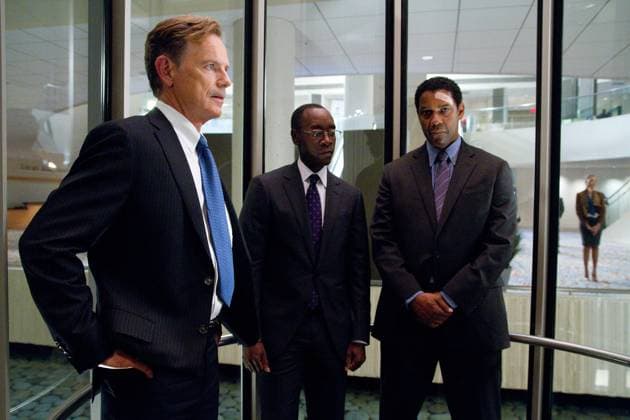 Flight (2012) - filmstill Bruce Greenwood, Don Cheadle & Denzel Washington in Flight (2012) EDITORIAL USE ONLY Copyright: xCAP FBx