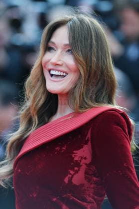 Italian model Carla Bruni attends the premiere of The Phoenician Scheme at the 78th Cannes Film Festival in Cannes, France on Sunday May 18, 2025.  CAN20250518173 RUNExHELLESTAD