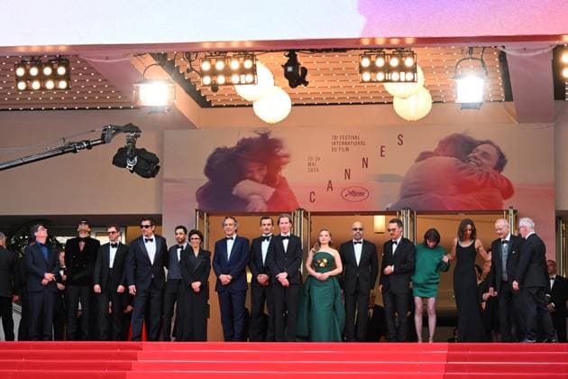 Cannes, 78th Cannes Film Festival 2025 - evening 6 - Red Carpet of the film The Phoenician Scheme Cannes, 78th Cannes Film Festival 2025 - evening 6 - Red Carpet of the film The Phoenician Scheme In the photo: Roman Coppola, Richard Ayoade, Michael Cera, Benicio del Toro, Riz Ahmed, Rachida Dati, Alexandre Desplat, Rupert Friend, Wes Anderson, Mia Threapleton, Jeffrey Wright, Benedict Cumberbatch, Charlotte Gainsbourg, Antonia Desplat, Bill Murray Cannes France Copyright: xIPA ABACAx