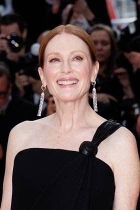 M Montée des marches du film The Phoenician Scheme lors du 78ème Festival International du Film de Cannes Julianne Moore Montée des marches du film The Phoenician Scheme lors du 78ème Festival International du Film de Cannes, au Palais des Festivals à Cannes On may 18th 2025 Jacovides Moreau Bestimage Red carpet for the movie The Phoenician Scheme during the 78th Cannes International Film Festival at the Palais des Festivals in Cannes, France On may 18th 2025 Cannes France  Copyright: xJACOVIDES-MOREAUx xBESTIMAGExJACOVIDES-MOREAUx xBESTIMAGEx