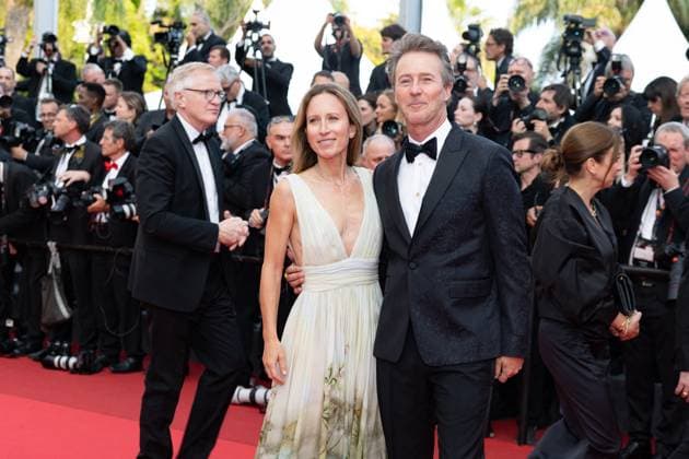 B Montée des marches du film The Phoenician Scheme lors du 78ème Festival International du Film de Cannes Shauna Robertson et son mari Edward Norton Montée des marches du film The Phoenician Scheme lors du 78ème Festival International du Film de Cannes, au Palais des Festivals à Cannes Le 18 mai 2025 Olivier Borde Bestimage Red carpet for the movie The Phoenician Scheme during the 78th Cannes International Film Festival at the Palais des Festivals in Cannes, France On may 18th 2025 Cannes France  Copyright: xOLIVIERxBORDEx xBESTIMAGExOLIVIERxBORDEx xBESTIMAGEx