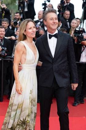 B Montée des marches du film The Phoenician Scheme lors du 78ème Festival International du Film de Cannes Shauna Robertson et son mari Edward Norton Montée des marches du film The Phoenician Scheme lors du 78ème Festival International du Film de Cannes, au Palais des Festivals à Cannes Le 18 mai 2025 Olivier Borde Bestimage Red carpet for the movie The Phoenician Scheme during the 78th Cannes International Film Festival at the Palais des Festivals in Cannes, France On may 18th 2025 Cannes France  Copyright: xOLIVIERxBORDEx xBESTIMAGExOLIVIERxBORDEx xBESTIMAGEx