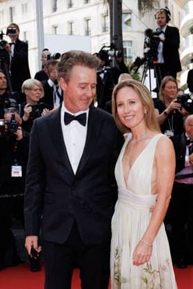 M Montée des marches du film The Phoenician Scheme lors du 78ème Festival International du Film de Cannes Edward Norton et sa femme Shauna Robertson Montée des marches du film The Phoenician Scheme lors du 78ème Festival International du Film de Cannes, au Palais des Festivals à Cannes On may 18th 2025 Jacovides Moreau Bestimage Red carpet for the movie The Phoenician Scheme during the 78th Cannes International Film Festival at the Palais des Festivals in Cannes, France On may 18th 2025 Cannes France  Copyright: xJACOVIDES-MOREAUx xBESTIMAGExJACOVIDES-MOREAUx xBESTIMAGEx