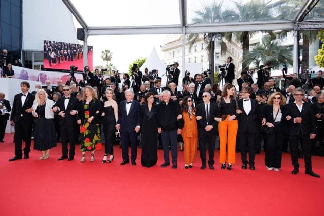 M Montée des marches du film The Phoenician Scheme lors du 78ème Festival International du Film de Cannes Guest, Constantin Costa Gavras, Rachida Dati, Claude Lelouch, guest, Radu Mihaileanu Montée des marches du film The Phoenician Scheme lors du 78ème Festival International du Film de Cannes, au Palais des Festivals à Cannes Le 18 mai 2025 Jacovides Moreau Bestimage Red carpet for the movie The Phoenician Scheme during the 78th Cannes International Film Festival at the Palais des Festivals in Cannes, France On may 18th 2025 Cannes France  Copyright: xJACOVIDES-MOREAUx xBESTIMAGExJACOVIDES-MOREAUx xBESTIMAGEx