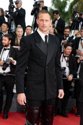 B Montée des marches du film The Phoenician Scheme lors du 78ème Festival International du Film de Cannes Alexander Skarsgard Montée des marches du film The Phoenician Scheme lors du 78ème Festival International du Film de Cannes, au Palais des Festivals à Cannes On may 18th 2025 Olivier Borde Bestimage Red carpet for the movie The Phoenician Scheme during the 78th Cannes International Film Festival at the Palais des Festivals in Cannes, France On may 18th 2025 Cannes France  Copyright: xOLIVIERxBORDEx xBESTIMAGExOLIVIERxBORDEx xBESTIMAGEx