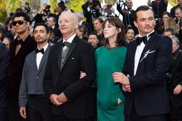 B Montée des marches du film The Phoenician Scheme lors du 78ème Festival International du Film de Cannes Riz Ahmed, Bill Murray, Charlotte Gainsbourg, Rupert Friend Montée des marches du film The Phoenician Scheme lors du 78ème Festival International du Film de Cannes, au Palais des Festivals à Cannes On may 18th 2025 Olivier Borde Bestimage Red carpet for the movie The Phoenician Scheme during the 78th Cannes International Film Festival at the Palais des Festivals in Cannes, France On may 18th 2025 Cannes France  Copyright: xOLIVIERxBORDEx xBESTIMAGExOLIVIERxBORDEx xBESTIMAGEx