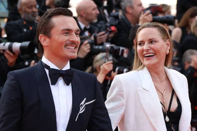 78eme Festival International du Film de Cannes Montée des marches du film The Phoenician Theme 78th Cannes Film Festival Red carpet of the film The phoenician scheme Rupert Friend 444609 2025 05 18 Cannes France  Copyright: xIsabellexVautierx xStarfacex STAR_444609_012