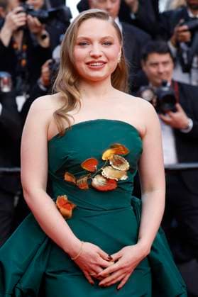 Mia Threapleton at the premiere of the feature film The Phoenician Scheme The Phoenician Masterstroke at the Festival de Cannes 2025 78 Cannes International Film Festival at the Palais des Festivals Cannes, 18 05 2025 Foto:xD.xBedrosianx xFuturexImagex phoenician_5547