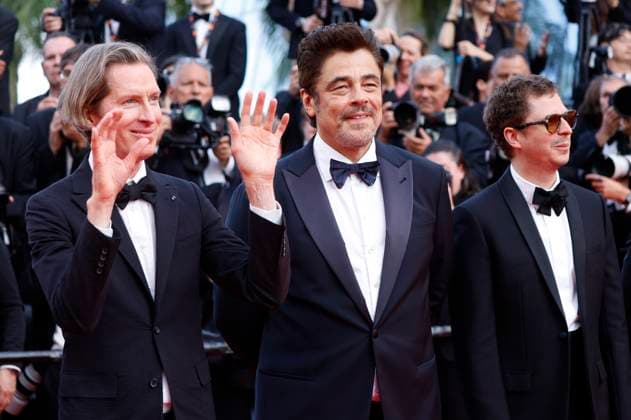 Wes Anderson, Benicio del Toro and Michael Cera at the premiere of the feature film The Phoenician Scheme The Phoenician Masterstroke at the Festival de Cannes 2025 78 Cannes International Film Festival at the Palais des Festivals Cannes, 18 05 2025 Foto:xD.xBedrosianx xFuturexImagex phoenician_5548