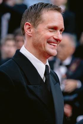 Internationale Filmfestspiele von Cannes, The Phoenician Scheme Premiere 78eme Festival International du Film de Cannes Montée des marches du film The Phoenician Theme 78th International Cannes Film Festival Red carpet for The Phoenician Theme Movie 444610 2025 05 18 Alpes Maritimes Cannes France Sarsgaard, Peter  Copyright: xTerencexBaelenx STAR_444610_127