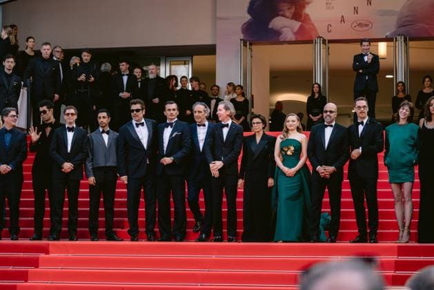 Internationale Filmfestspiele von Cannes, The Phoenician Scheme Premiere 78eme Festival International du Film de Cannes Montée des marches du film The Phoenician Theme 78th International Cannes Film Festival Red carpet for The Phoenician Theme Movie 444610 2025 05 18 Alpes Maritimes Cannes France Winslet Threapleton, Mia Gainsbourg, Charlotte Anderson, Wes Del Toro, Benicio Wright, Jeffrey Cera, Michael Cumberbatch, Benedict Friend, Rupert Ayoade, Richard Copyright: xTerencexBaelenx STAR_444610_206