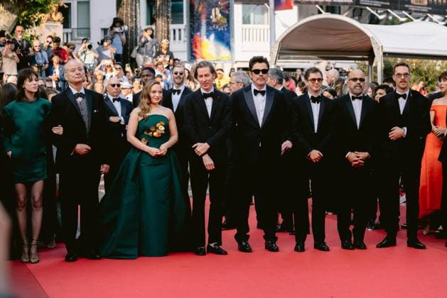 Internationale Filmfestspiele von Cannes, The Phoenician Scheme Premiere 78eme Festival International du Film de Cannes Montée des marches du film The Phoenician Theme 78th International Cannes Film Festival Red carpet for The Phoenician Theme Movie 444610 2025 05 18 Alpes Maritimes Cannes France Winslet Threapleton, Mia Anderson, Wes Del Toro, Benicio Wright, Jeffrey Murray, Bill Gainsbourg, Charlotte  Copyright: xTerencexBaelenx STAR_444610_163
