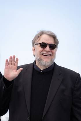 Cannes - La Lecon De Musique Photocall Guillermo del Toro pose during the La Lecon De Musique Alexandre Desplat & Guillermo Del Toro photocall at the 78th annual Cannes Film Festival at Palais des Festivals on May 18, 2025 in Cannes, France. Photo by Shootpix ABACAPRESS.COM Cannes France  Copyright: xShootpix ABACAx
