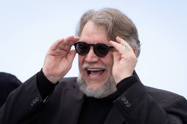 Cannes - La Lecon De Musique Photocall Guillermo del Toro pose during the La Lecon De Musique Alexandre Desplat & Guillermo Del Toro photocall at the 78th annual Cannes Film Festival at Palais des Festivals on May 18, 2025 in Cannes, France. Photo by Shootpix ABACAPRESS.COM Cannes France  Copyright: xShootpix ABACAx