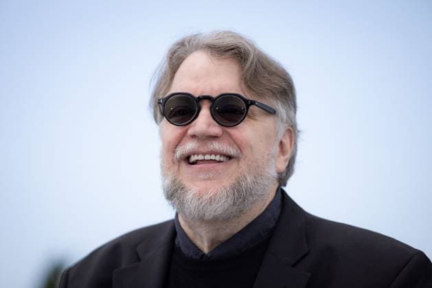 Cannes - La Lecon De Musique Photocall Guillermo del Toro pose during the La Lecon De Musique Alexandre Desplat & Guillermo Del Toro photocall at the 78th annual Cannes Film Festival at Palais des Festivals on May 18, 2025 in Cannes, France. Photo by Shootpix ABACAPRESS.COM Cannes France  Copyright: xShootpix ABACAx