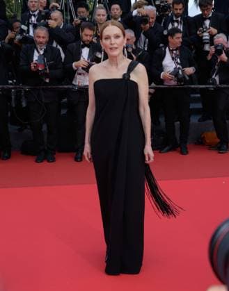 The Phoenician Scheme Premiere at 78th Festival de Cannes - Cannes, France CANNES, FRANCE. May 18, 2025: Julianne Moore at the premiere for The Phoenician Scheme at the 78th Festival de Cannes. Picture: Paul Smith Featureflash Cannes France  Copyright: xPaulxSmithx xFeatureflashx