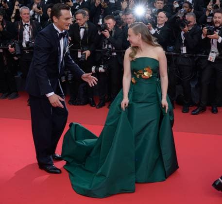 The Phoenician Scheme Premiere at 78th Festival de Cannes - Cannes, France CANNES, FRANCE. May 18, 2025: Rupert Friend, Mia Threapleton & Wes Anderson at the premiere for The Phoenician Scheme at the 78th Festival de Cannes. Picture: Paul Smith Featureflash Cannes France  Copyright: xPaulxSmithx xFeatureflashx