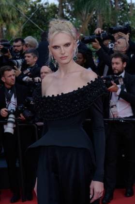 The Phoenician Scheme Premiere at 78th Festival de Cannes - Cannes, France CANNES, FRANCE. May 18, 2025: Alex Consani at the premiere for The Phoenician Scheme at the 78th Festival de Cannes. Picture: Paul Smith Featureflash Cannes France  Copyright: xPaulxSmithx xFeatureflashx