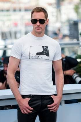 Photocall for Pillion , Palais des Festivals, Cannes, France Alexander Skarsgard seen at the Photocall for Pillion during the 78th Festival de Cannes (Cannes International Film Festival) at Palais des Festivals, Cannes, , France on 18 May 2025. Picture, Credit:Julie Edwards Avalon France, French Riviera, Cannes, Palais des Festivals Copyright: xJuliexEdwardsx xAvalonx 1000709432